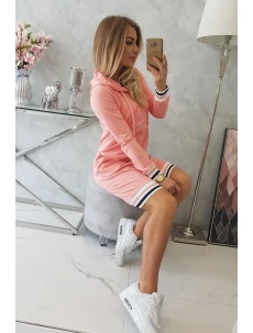 Brooklynské meruňkové šaty