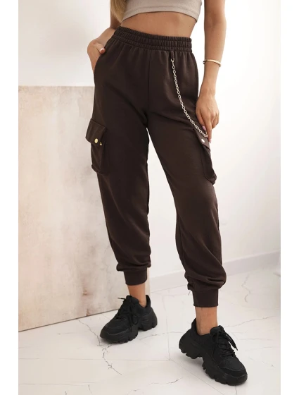 Dámské bavlněné cargo kalhoty s kapsami a řetízkem hnědé Dámské bavlněné cargo kalhoty s kapsami a řetízkem hnědé