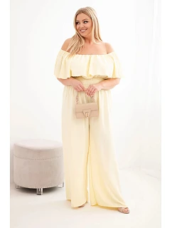 Dámská kombinéza Plus Size s odhalenými rameny, s volánem a širokými nohavicemi žlutý