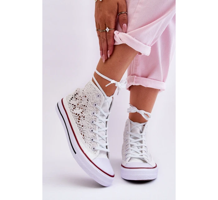 Dámské krajkové vysoké tenisky bílá model 21621978 - Boto