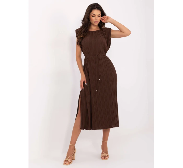 Sukienka MI SK model 21207232 ciemny brązowy - FPrice Sukienka MI SK model 21207232 ciemny brązowy - FPrice