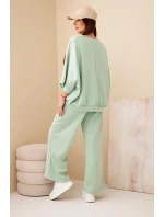 Dámský komplet z viskózy máslový se širokými nohavicemi a volnou blůzou tmavě mátový Dámský komplet z viskózy máslový se širokými nohavicemi a volnou blůzou tmavě mátový