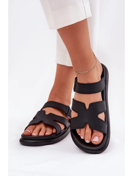 Gumové dámské pantofle s páskem černé model 21702656 - Boto Gumové dámské pantofle s páskem černé model 21702656 - Boto