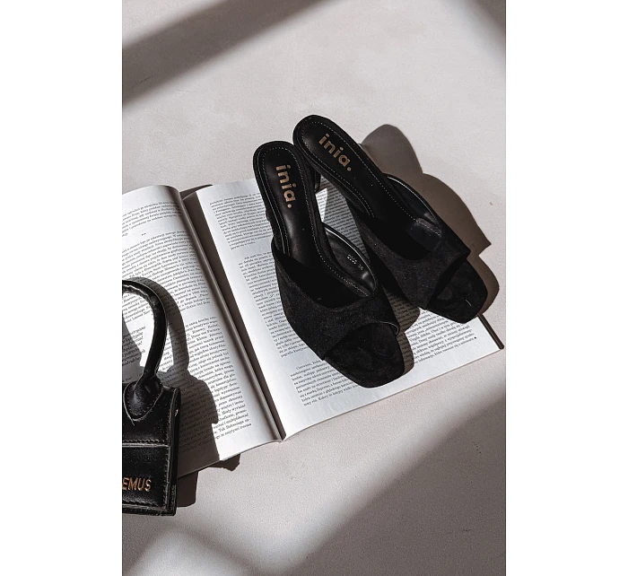 Dámské sandály na podpatku Černé model 22092064 - Boto