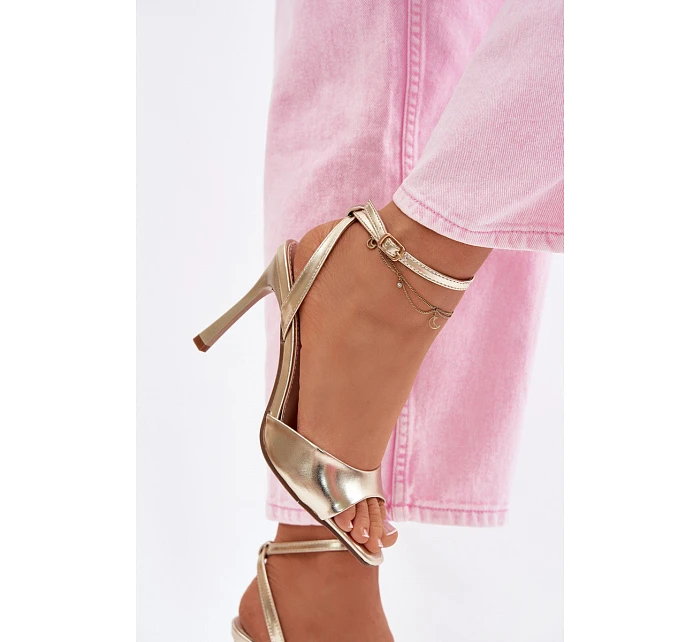 Dámské sandály na podpatku z imitace kůže zlaté Olissey