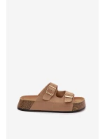 Dámské pantofle na korkové platformě se zlatými sponami tmavě béžové model 21919279 - EVENTO Dámské pantofle na korkové platformě se zlatými sponami tmavě béžové model 21919279 - EVENTO