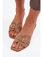 Klapky na podpatku model 225373 Step in style