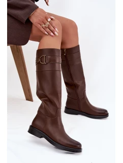 Dámské kozačky na nízkém podpatku s ozdobným detailem Arvessa – hnědé