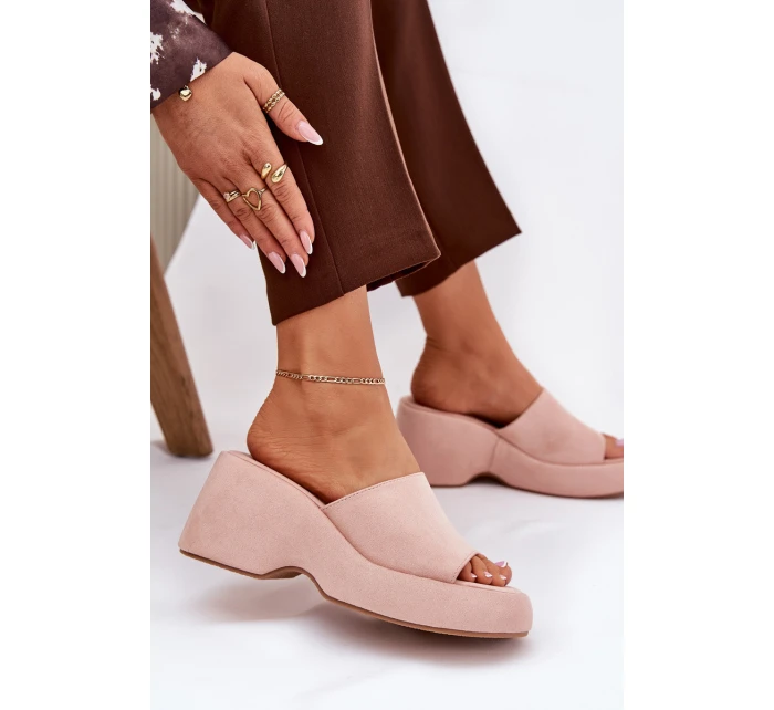 Eko Velurové Pantofle Dámské Na Platformě A Růžové model 21687974 - Boto