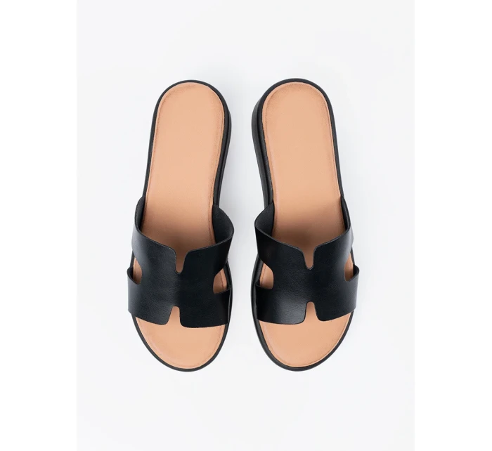 Zajímavé černé dámské  nazouváky platforma