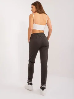 Spodnie dresowe RV DR model 19905095 ciemny khaki - FPrice