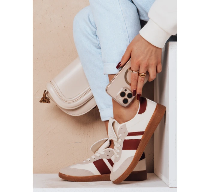 Dámské sportovní tenisky red Dstreet model 21983748 - FashionStreet