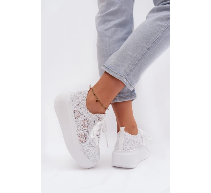 dámské tenisky na platformě bílé model 21937677 - Boto