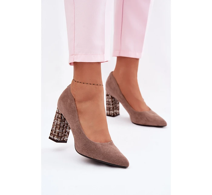 Semišové lodičky na podpatku světle hnědé model 22091824 - SERGIO LEONE Semišové lodičky na podpatku světle hnědé model 22091824 - SERGIO LEONE