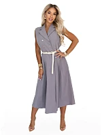 model 22214885 Elegantní midi košilka se zlatými knoflíky a páskem šedá - numoco basic