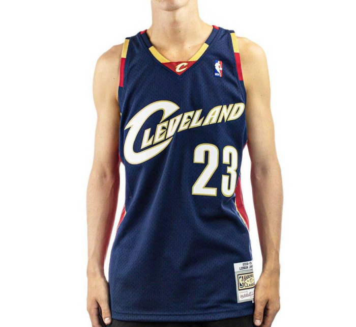 Mitchell &Ness Cleveland Cavaliers NBA Swingman Jersey Lebron James M SMJYGS18156-CCANAVY08LJA pánské oblečení