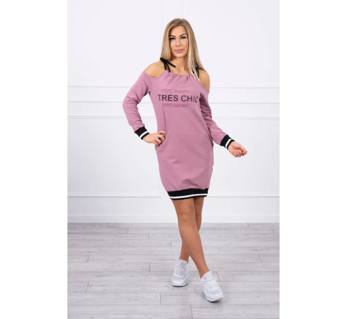 Tres Chic tmavě růžové šaty