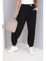 Dámské kalhoty z bavlny s vysokým pasem a ozdobným knoflíkem černé Dámské kalhoty z bavlny s vysokým pasem a ozdobným knoflíkem černé