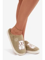 Kožešinové pantofle s medvídkem zelené model 21772566 - Boto Kožešinové pantofle s medvídkem zelené model 21772566 - Boto