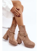 Dámské kotníčkové boty na podpatku s řetízkem béžové model 21642444 - Boto