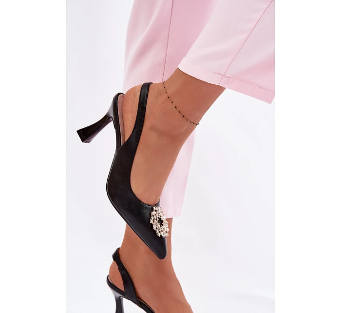 Sandály na podpatku s bižuterním ozdobením Vinceza 62277 Černé