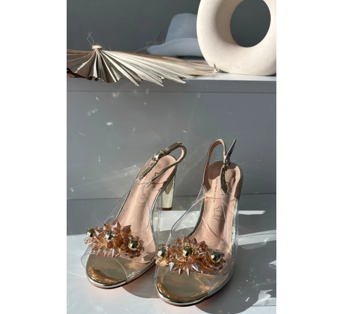 Průhledné sandály na podpatku s ozdobami D&A MR52-232 zlaté
