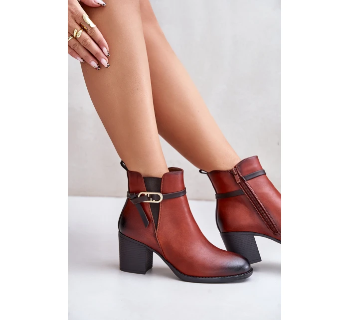 Dámské boty na podpatku s a páskem hnědé model 21674038 - Boto Dámské boty na podpatku s a páskem hnědé model 21674038 - Boto