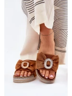 Dámské Sandály Na Platformě S Mašlí A Dekorativní Broží Hnědé Lenela Dámské Sandály Na Platformě S Mašlí A Dekorativní Broží Hnědé Lenela