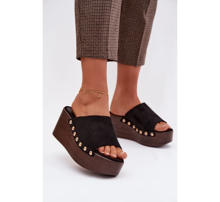 Dámské nazouváky na platformě se zlatými přezkami Eko semiš Černé Helivina