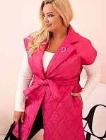 Dámská vesta Plus Size prošívaná s páskem a límcem růžová