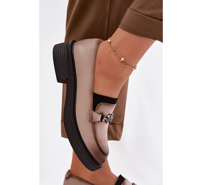 Kožené dámské mokasyny s ozdobným detailem Vinceza Béžové