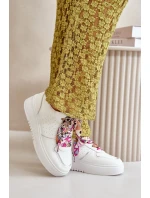 Dámské tenisky na platformě s ozdobným šněrováním bílé model 20458652 - Kesi Dámské tenisky na platformě s ozdobným šněrováním bílé model 20458652 - Kesi