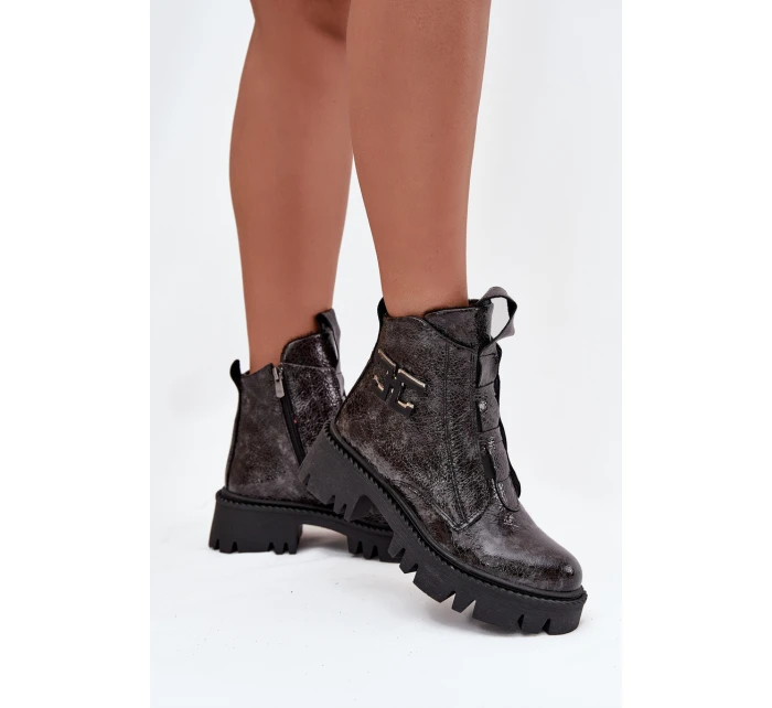Dámské lakované boty Artiker – grafitové, zateplené, s ozdobou