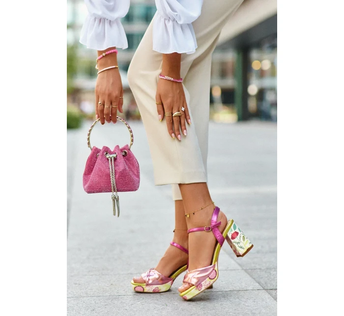 Dámské květinové sandály na vysokém podpatku D&A růžové Dámské květinové sandály na vysokém podpatku D&A růžové