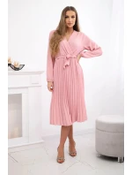 Šaty se svázaným plisovaným lemem tmavě pudrově růžová Šaty se svázaným plisovaným lemem tmavě pudrově růžová