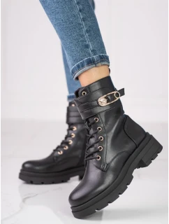 Praktické kotníčkové boty dámské černé na plochém podpatku