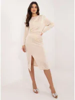 Šaty DHJ SK model 20590156 světle béžové - FPrice Šaty DHJ SK model 20590156 světle béžové - FPrice