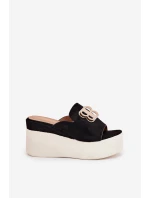 Pantofle Na Platformě A Klínu S Dekorací Černé Tanonea Pantofle Na Platformě A Klínu S Dekorací Černé Tanonea