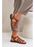 Kožené sandály na plochém podpatku Zazoo model 21682338 Camel - Boto Kožené sandály na plochém podpatku Zazoo model 21682338 Camel - Boto