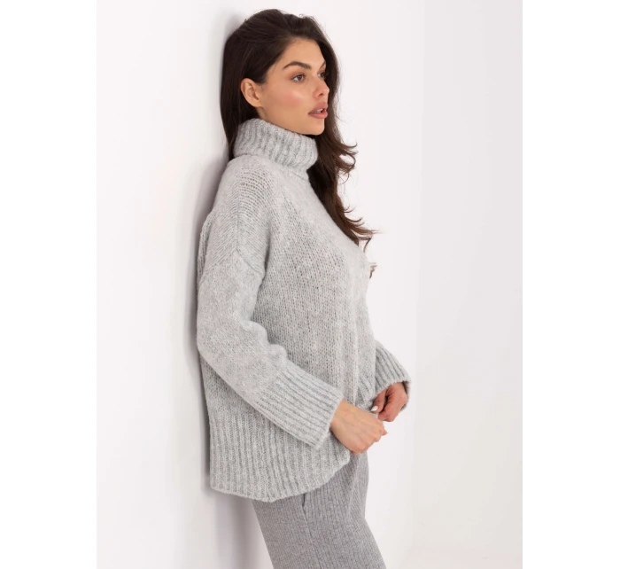 Sweter CH SW model 21776377 szary - FPrice Sweter CH SW model 21776377 szary - FPrice