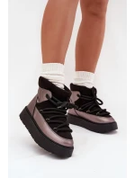 Dámské nízké sněhule s hřejivým kožíškem a silným šněrováním Xarina – černé Dámské nízké sněhule s hřejivým kožíškem a silným šněrováním Xarina – černé