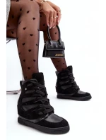 Kožené kotníkové boty na klínku, černá Amria