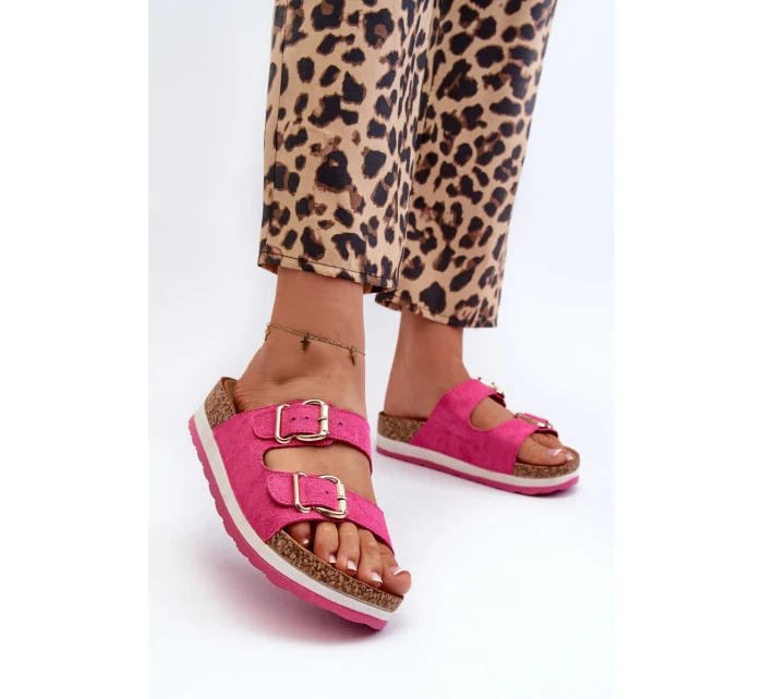 Dámské žabky na platformě s přezkami z ekokoženky fuksiové Ursila Dámské žabky na platformě s přezkami z ekokoženky fuksiové Ursila