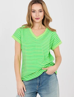 T-shirt model 225461 Relevance