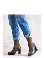 Boty na podpatku model 205810 Solea Boty na podpatku model 205810 Solea