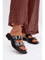 Dámské pantofle se zlatými sponami Černé model 21919167 - Boto