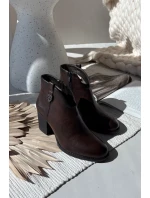 Zateplené dámské kotníkové boty na vysokém podpatku z eko kůže čokoládové talianské