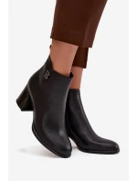 Dámské kožené zateplené boty Jovelle – černé, na podpatku Dámské kožené zateplené boty Jovelle – černé, na podpatku