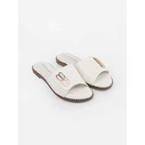 Klasické bílé  nazouváky dámské na plochém podpatku