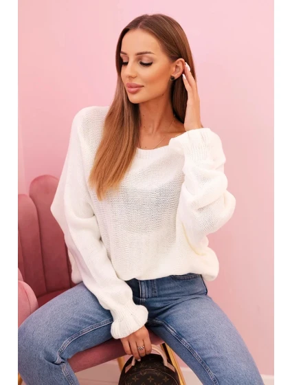 Svetr dámský z mohéru s nařasenými rukávy a výřezem na zádech ecru